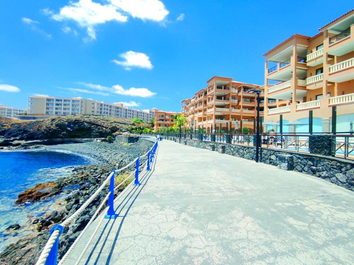 El Nautico Suites, The Beachfront Paradise San Miguel de Abona Exterior foto